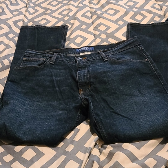Arizona Jeans - Picture 2 of 4
